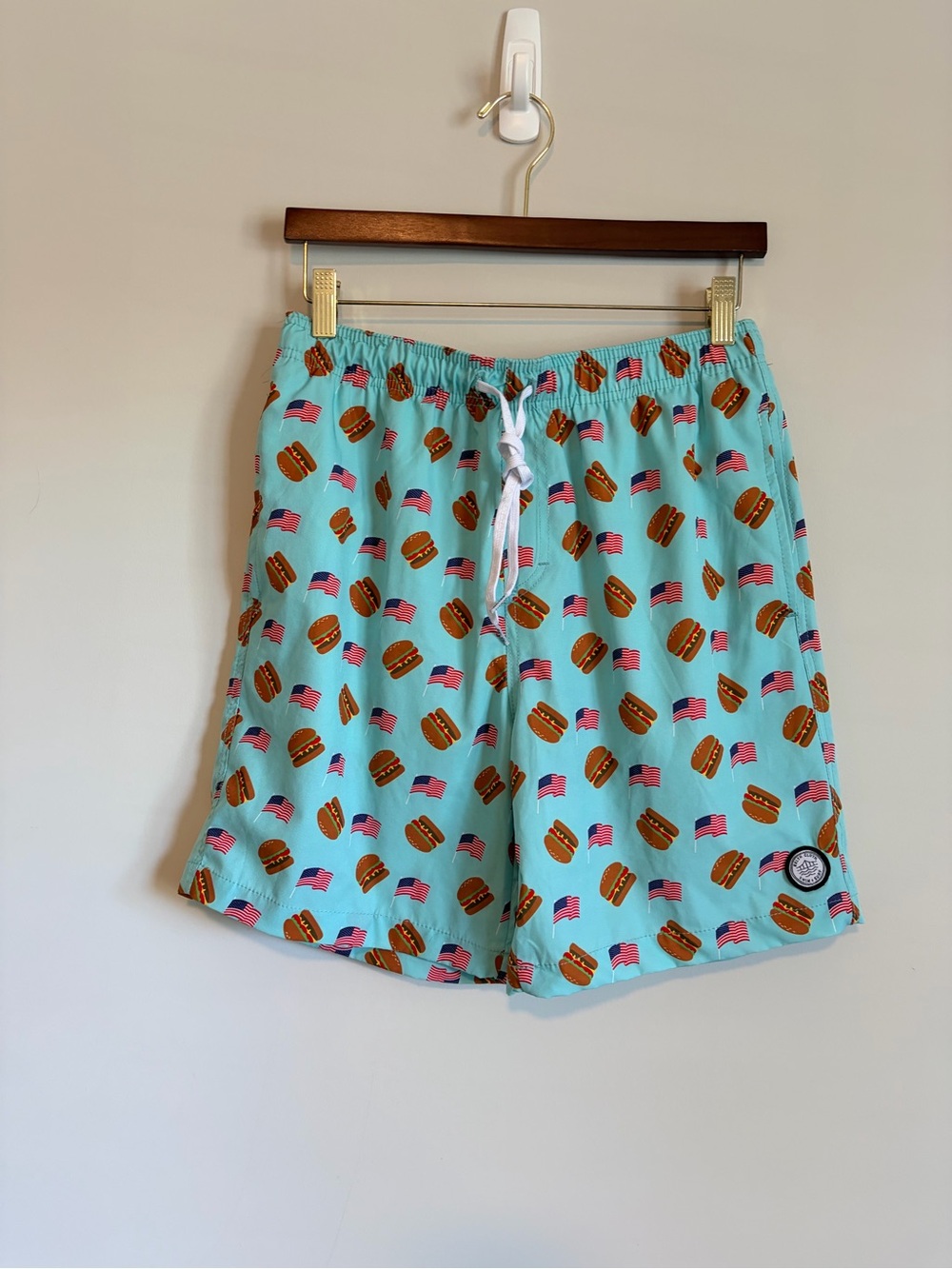 Men's Brooklyn Cloth Burger & USA Flag Print